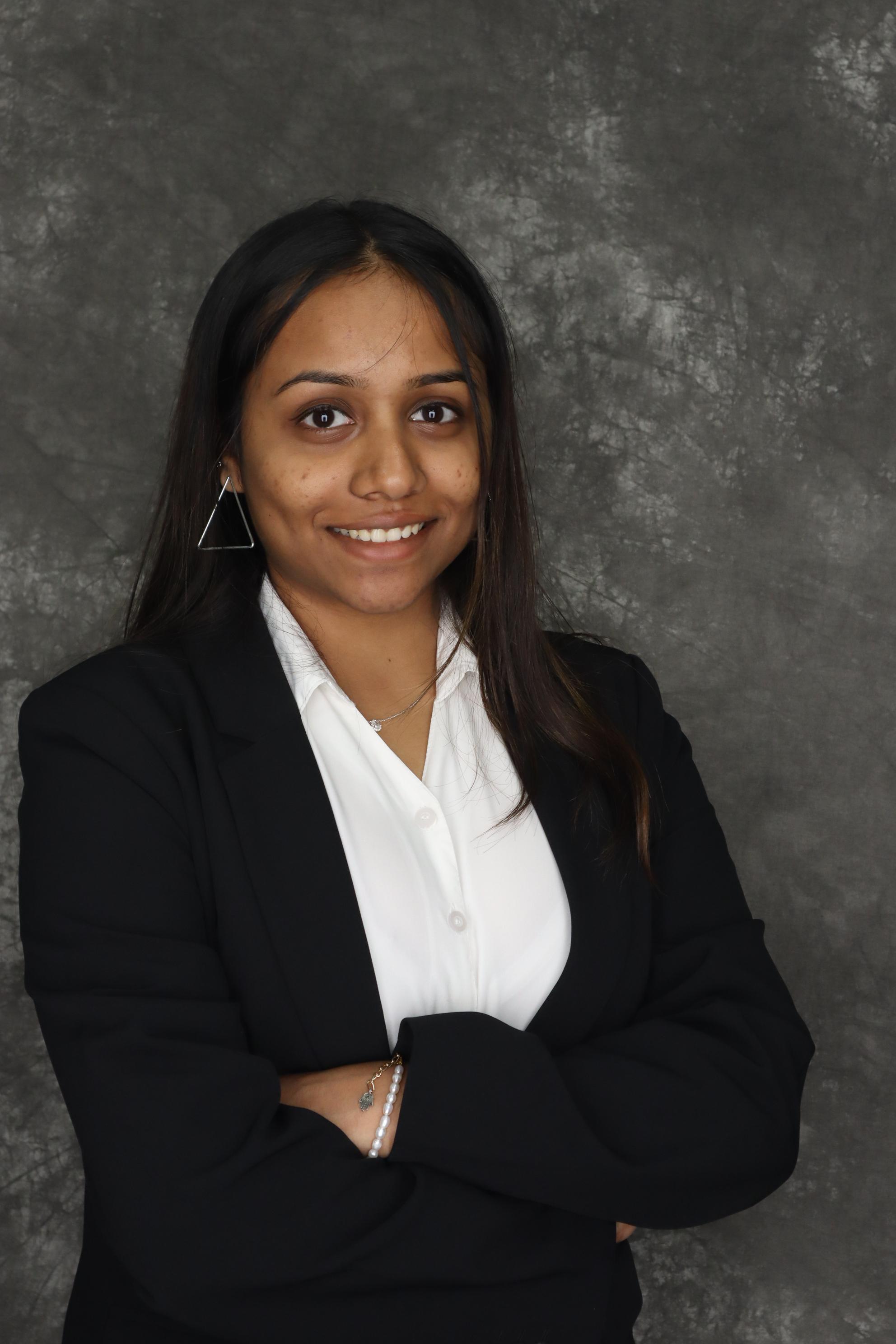Mili Patel Headshot